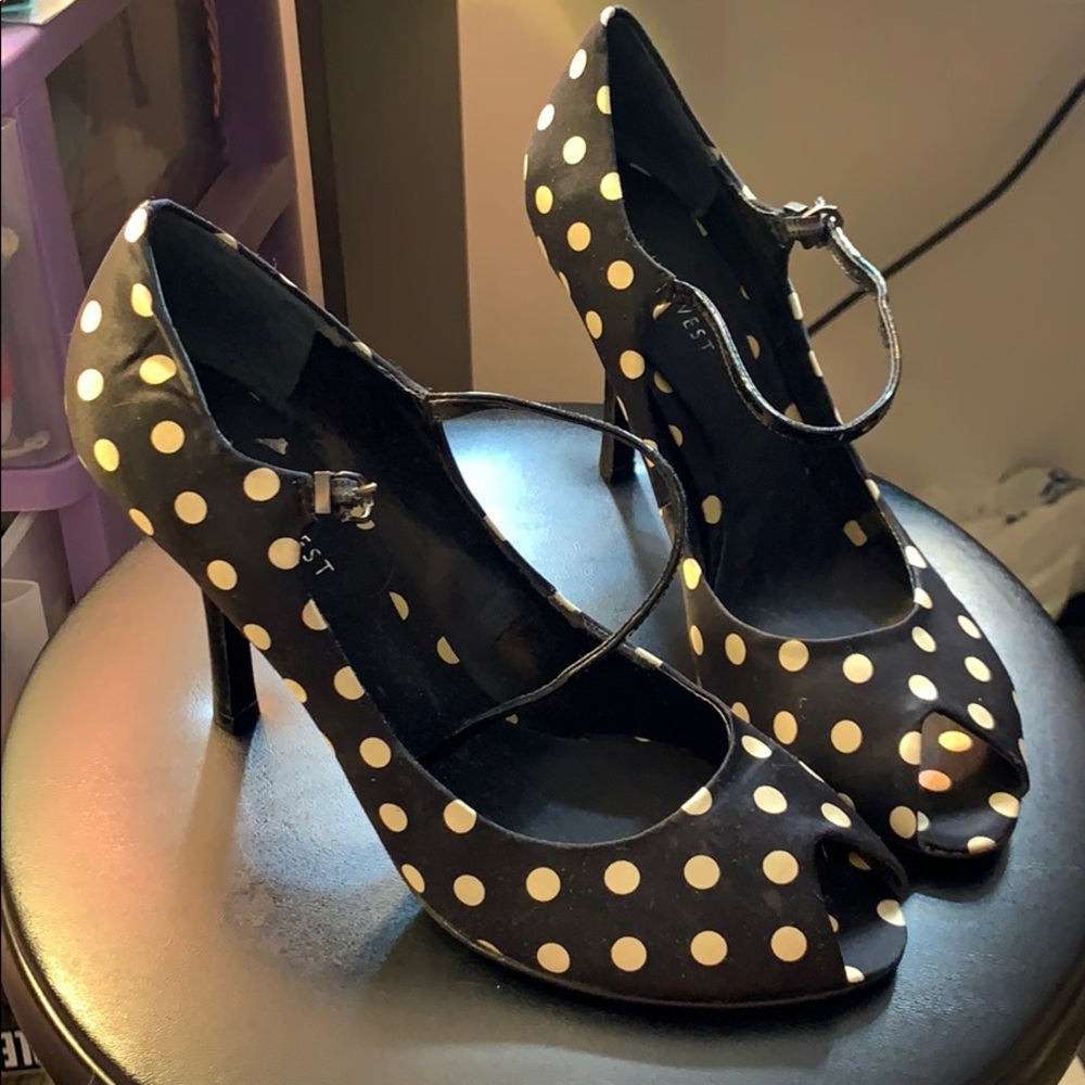 Brand new heels!!